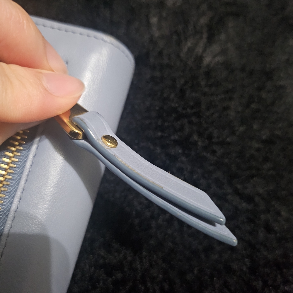 Miu Miu Blue Leather Wallet with Gold Details - Picture 8 of 8